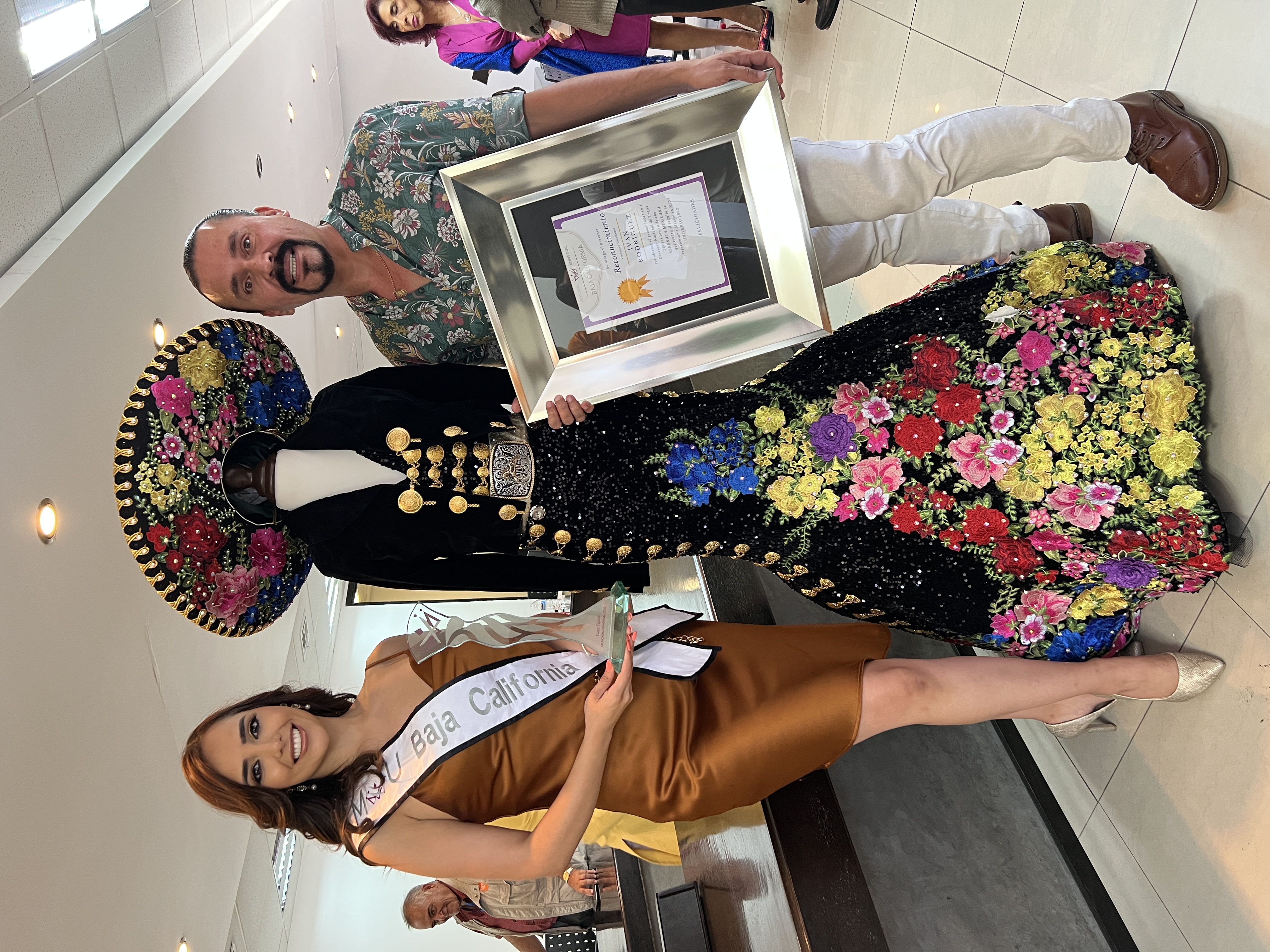 Presentan vestido típico que representará a México en Miss Universo 2022 -  Horizonte Informativo