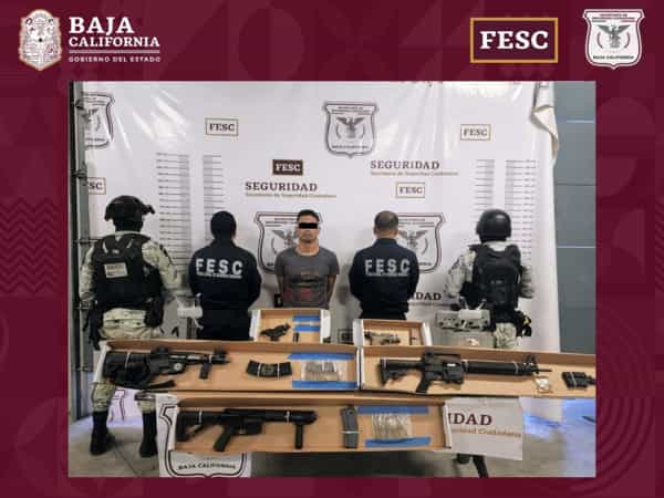 Trabajo coordinado entre FESC y GN da con la detención de hombre con armas largas, cortas y drones