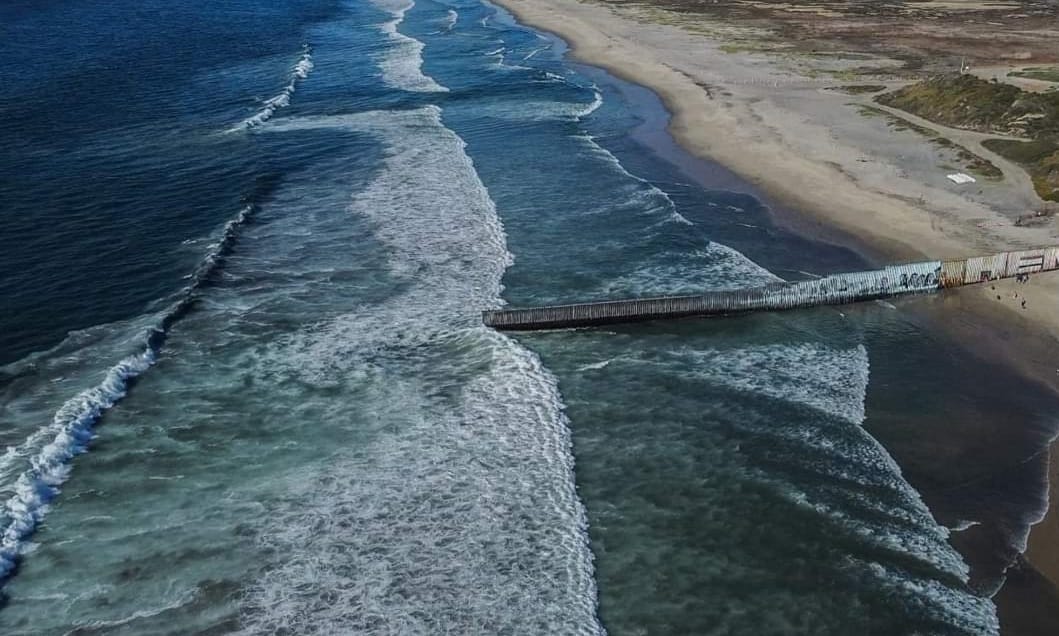 Exhorta “Hagamos Conciencia” atender playas contaminadas de Baja California